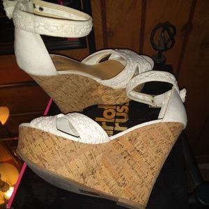 Platform wedges frim Charlotte Russe
